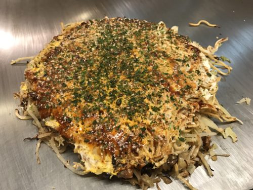 飲んだ後のお好み焼きって格別うまいです！　　　八紘