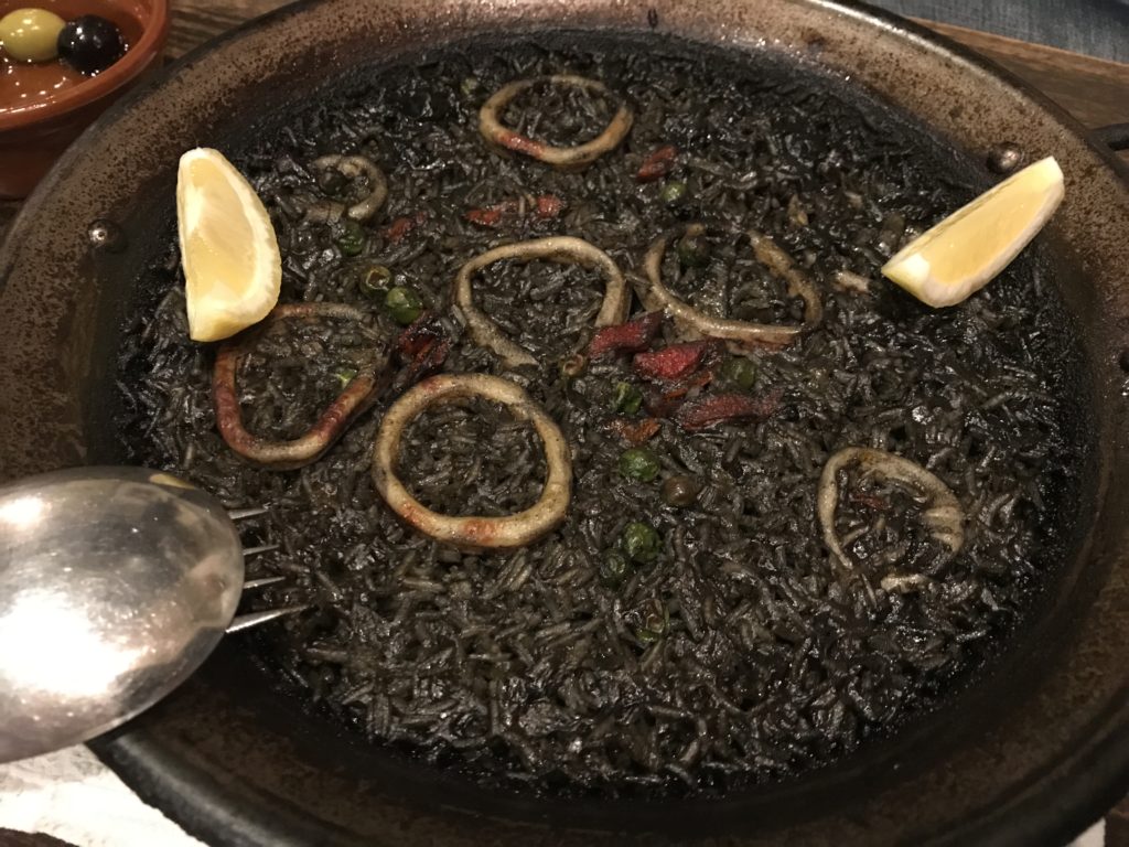 おいしいスペイン料理店がどうしてこうも！　　　　IDEMOTO