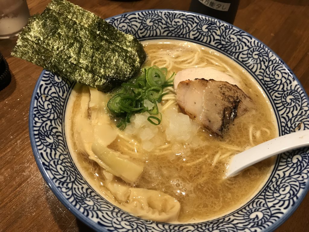 めちゃ気になっていたラーメンがめちゃおいしい！　　　　　煮干しラーメン 麺匠春晴