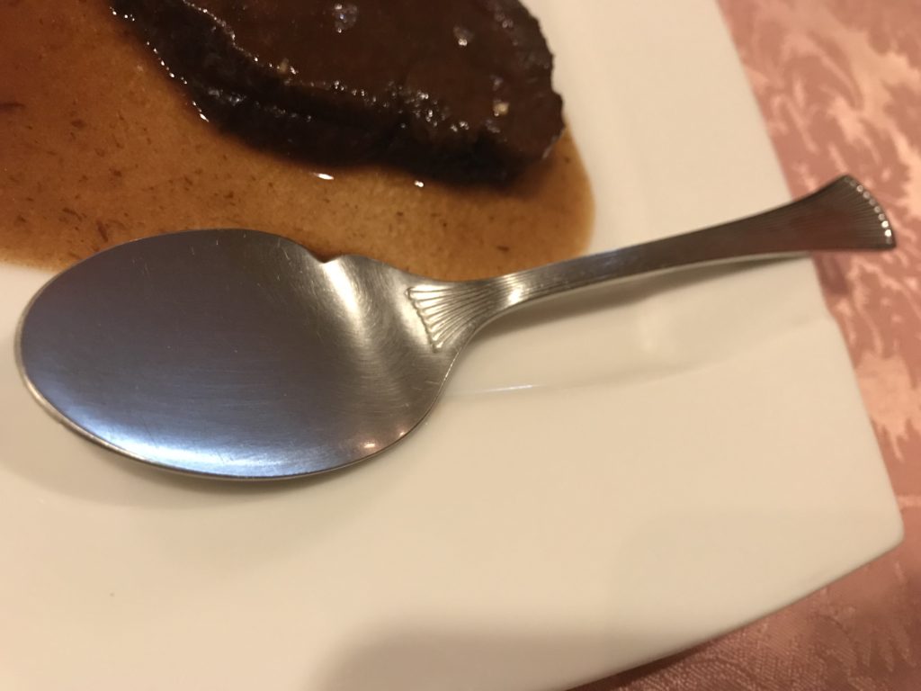 スプーンが登場！納得です！　　　　　あじ彩