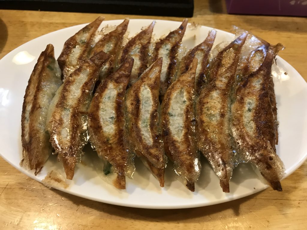 18:00～19:00までなら予約取れます！　　　　ぎょうざ屋