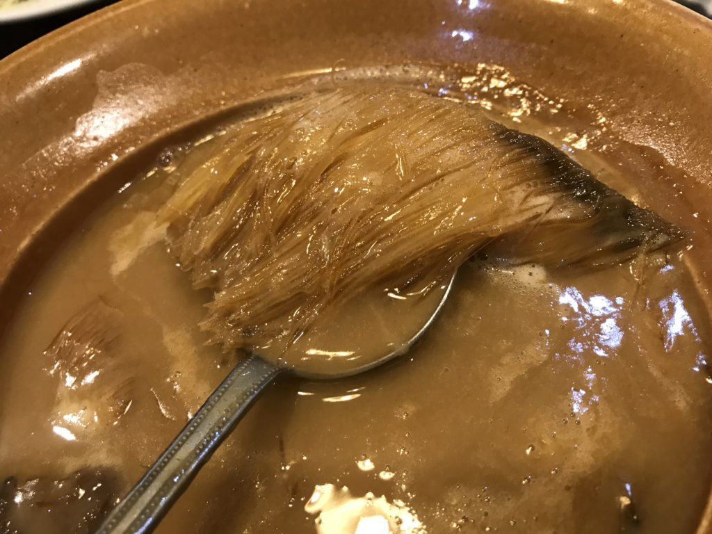 絶対に天下一品さんの耳にも入っているはず！　　　　　HOCK Shark Fins