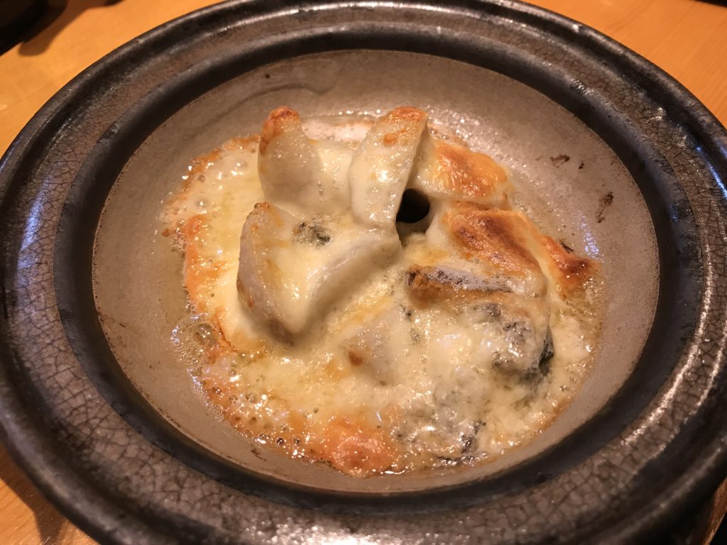 ゴルゴンゾーラをこうしちゃうわけですね！　　　　　　　魚菜黒田