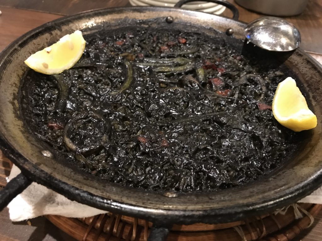 美味しい料理を食べさせるで！という気概！　　　　　IDEMOTO