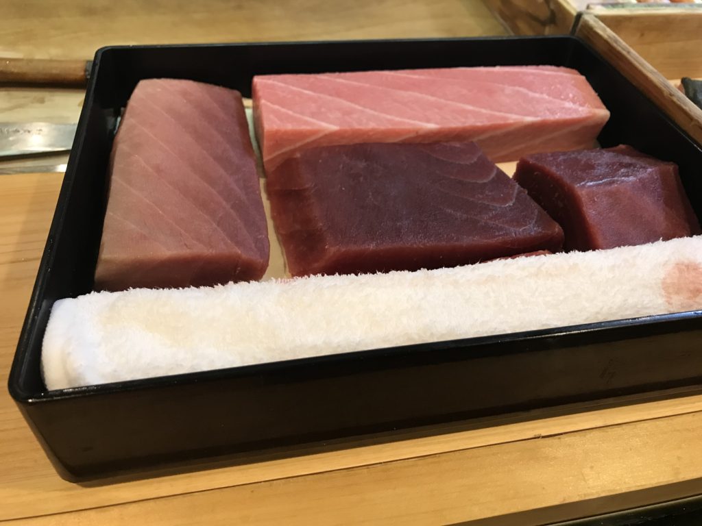 ついに海外の方にも知れ渡ってしまいました！　　　　鮨あらた