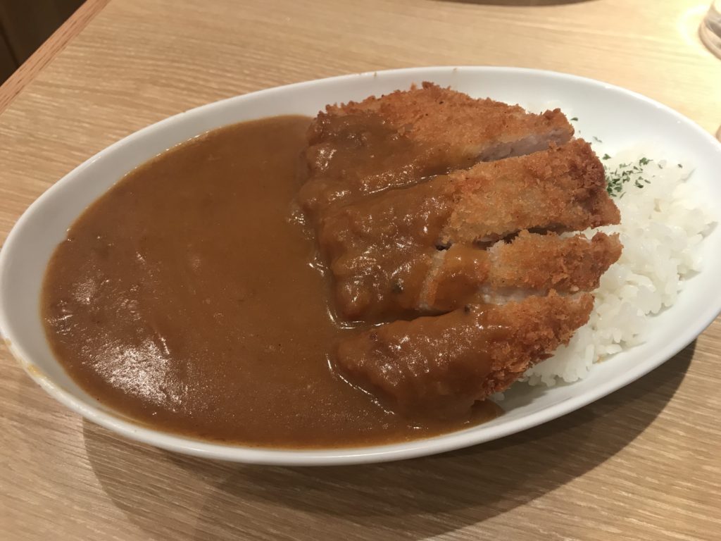 390円カレーと聞いて学食？、いやいやごめんなさい！　　　　　いつものカレー