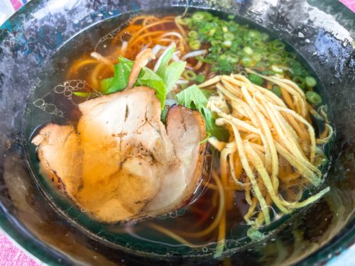 白湯が人気ですが、私は鶏ぷるが好きです！　　　　　ポークアンドチキン江田島