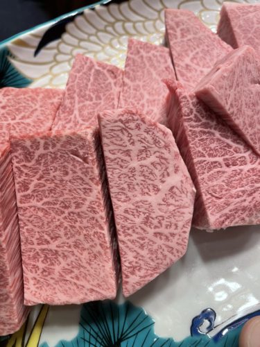 お肉大好き店主がそろえてくれたヒレ肉がすごい！　　　焼肉　上海　since1975　　その２