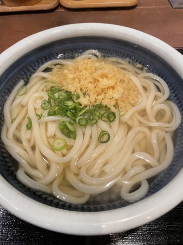 法務局に立ち寄ったら必ずここ！というよりは、、　　　　　讃岐うどん専門店やまふじ