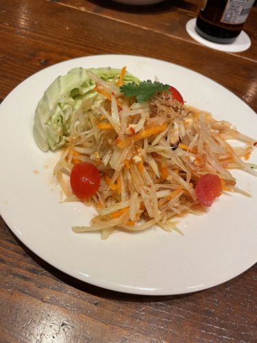 ソムタムおいしくてプンプイになりそうでした！　　　　イムアロイ