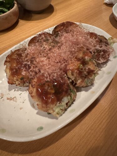 15分待ってでも食べたいタコ焼き！　　　たこやきハウスきゃんきゃん