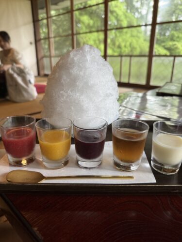 暑い夏にはかき氷ですね！第4次ブームなんだとか　　　　雪月風花 福智院