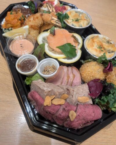 人の輪ってどこまでも続いていますね～！　　　　短編食堂