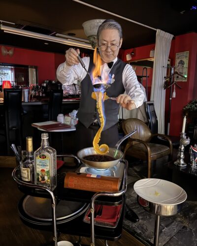 目の前でクレープシュゼットは圧巻です！　　　クリートアイランド　その２