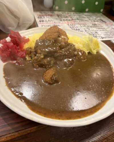 ６９０円でこんなに美味しい食事は他にはありません！　　　　カレーの店　桃丘